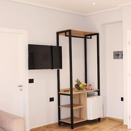 Bebi Hotel And Apartments Sarande Exterior photo