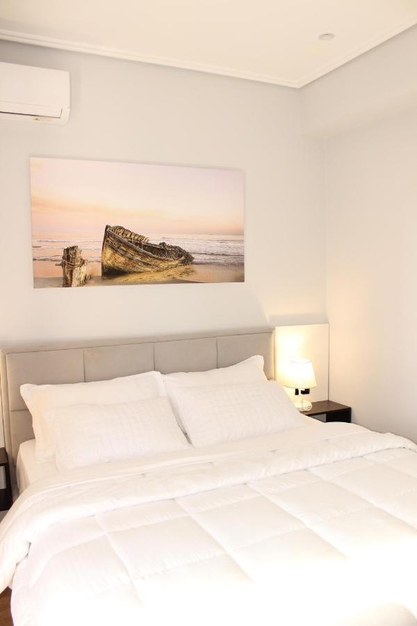 Bebi Hotel And Apartments Sarande Exterior photo