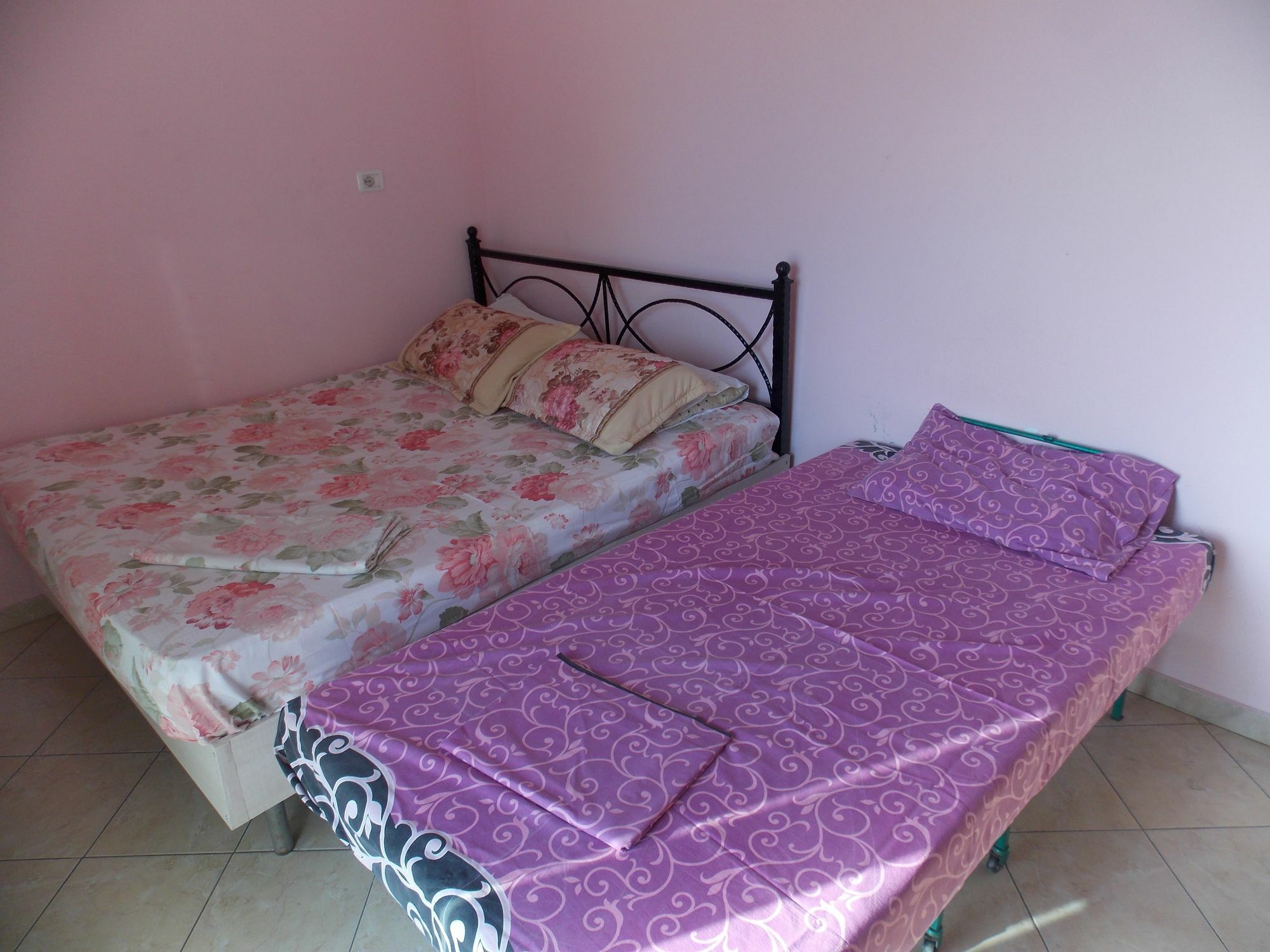 Bebi Hotel And Apartments Sarande Exterior photo